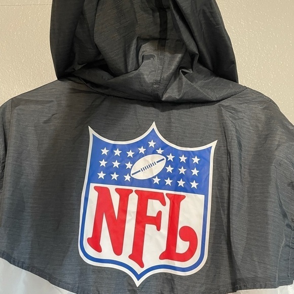 NFL NWT windbreaker wind run hooded​​​​​ - Picture 7 of 9